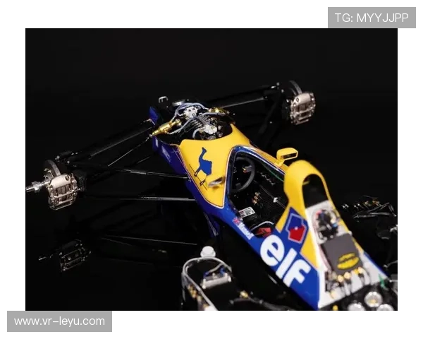 多家车队发布拉斯维加斯站特别涂装,威廉姆斯全黑设计致敬赞助商